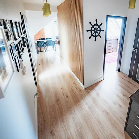 Ster 公寓 吉日茨科